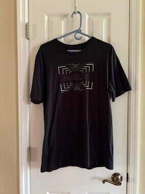 Under Armour Tshirt